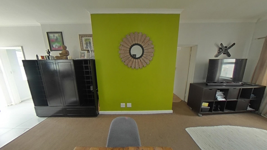 2 Bedroom Property for Sale in Zonnebloem Western Cape